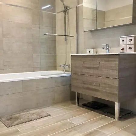 Aixoise Avec Piscine